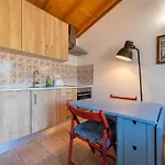 One Bedroom With Private Bathroom And Kitchen Chalet *