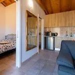 One Bedroom With Private Bathroom And Kitchen Horská chata *
