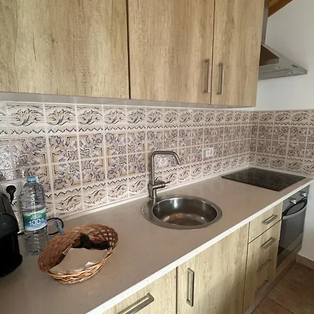 샬레 One Bedroom With Private Bathroom And Kitchen *